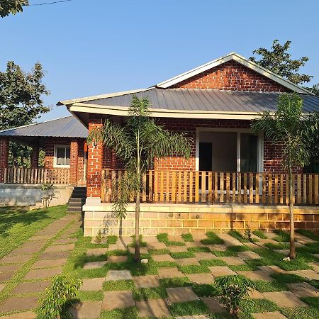 Brick Villa Karjat Exterior photo